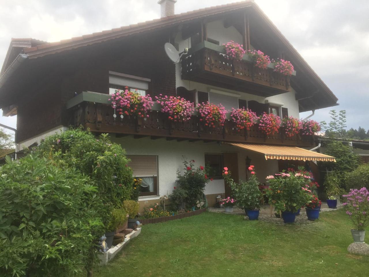 Gaestehaus Christa Obermaiselstein Exterior foto